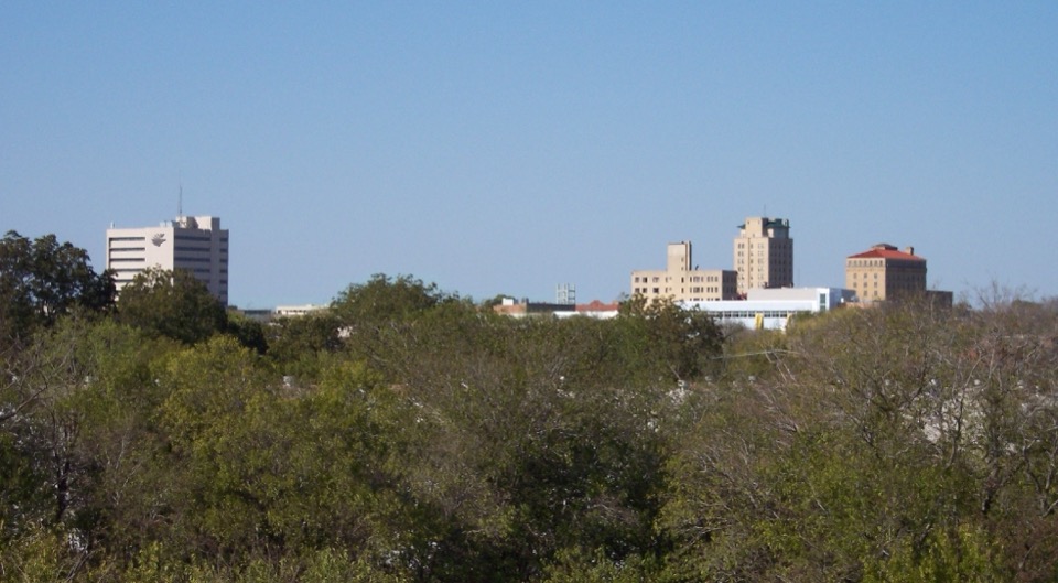 Downtown Temple, Texas, photographed in 2011; historical regional context